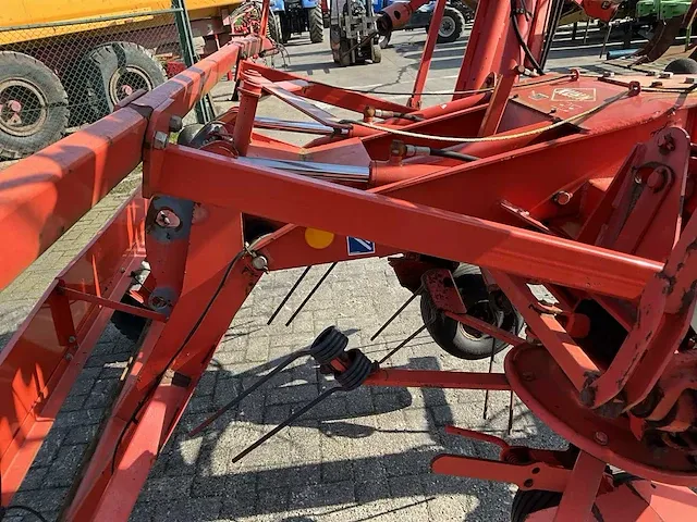 2003 kuhn gf10601to schudder - afbeelding 4 van  17