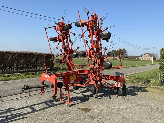 2003 kuhn gf10601to schudder - afbeelding 1 van  17