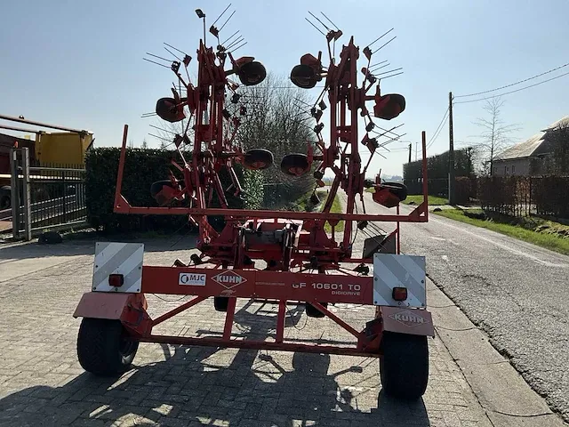 2003 kuhn gf10601to schudder - afbeelding 14 van  17