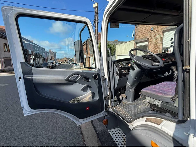 2003 mercedes-benz 970023 pick-up truck met dakkraan - afbeelding 14 van  59