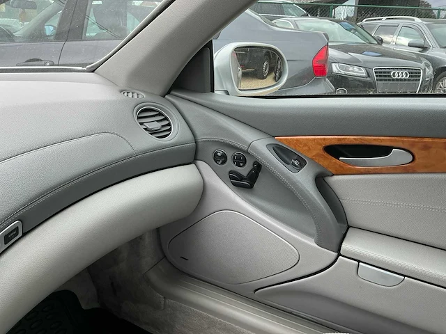 2003 mercedes-benz sl350 roadster personenauto - afbeelding 23 van  51