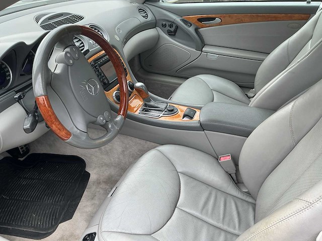 2003 mercedes-benz sl350 roadster personenauto - afbeelding 11 van  51