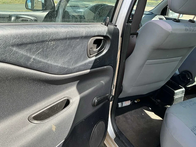 2003 mitsubishi spacestar personenauto - afbeelding 31 van  38