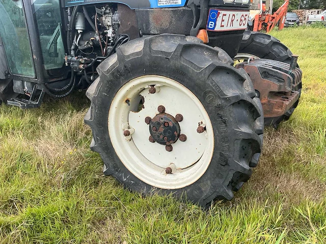 2003 new holland tn70f smalspoor- en compacttractor - afbeelding 8 van  23