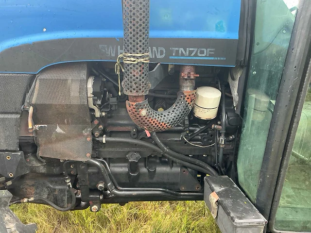 2003 new holland tn70f smalspoor- en compacttractor - afbeelding 11 van  23