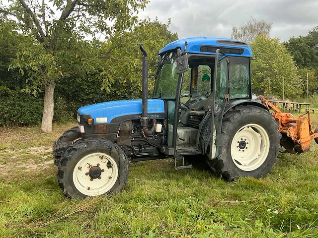 2003 new holland tn70f smalspoor- en compacttractor - afbeelding 21 van  23