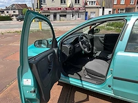 2003 opel corsa personenauto - afbeelding 2 van  29