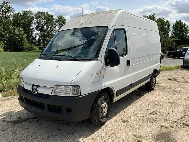2003 peugeot boxer lichte vrachtwagen - afbeelding 1 van  26