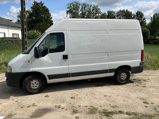 2003 peugeot boxer lichte vrachtwagen - afbeelding 2 van  26