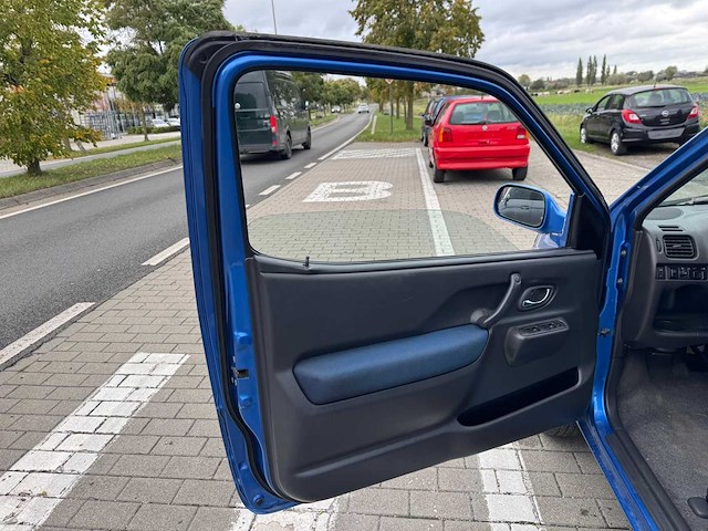 2003 suzuki ignis wtak personenauto - afbeelding 11 van  36