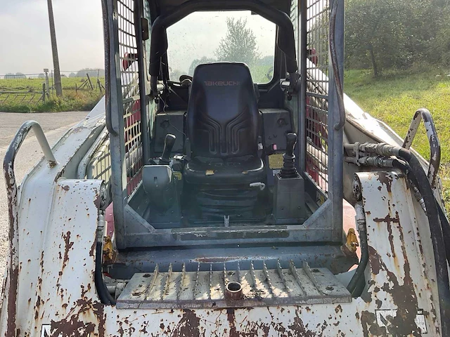 2003 takeuchi tl150 rupsschranklader - afbeelding 8 van  37