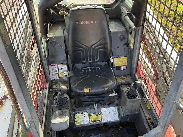 2003 takeuchi tl150 rupsschranklader - afbeelding 10 van  37