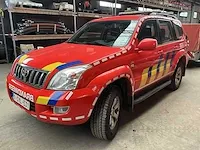 2003 toyota land cruiser j12 passenger car