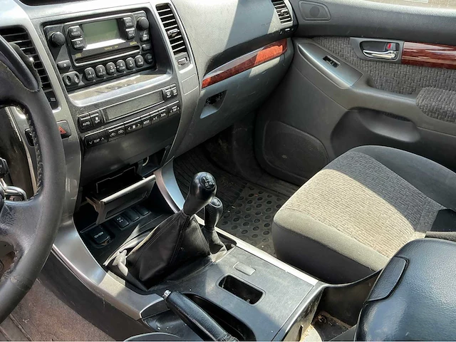 2003 toyota landcruiser bedrijfswagen - afbeelding 20 van  45