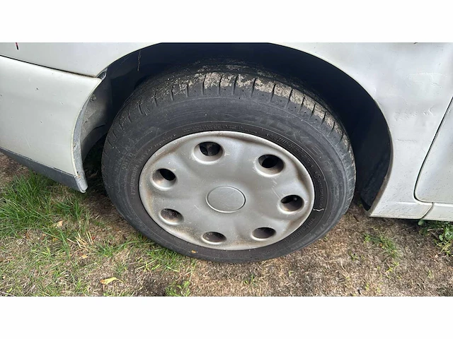 2003 volkswagen caddy personenauto - afbeelding 24 van  30