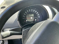 2003 volkswagen new beetle cabrio - afbeelding 23 van  34