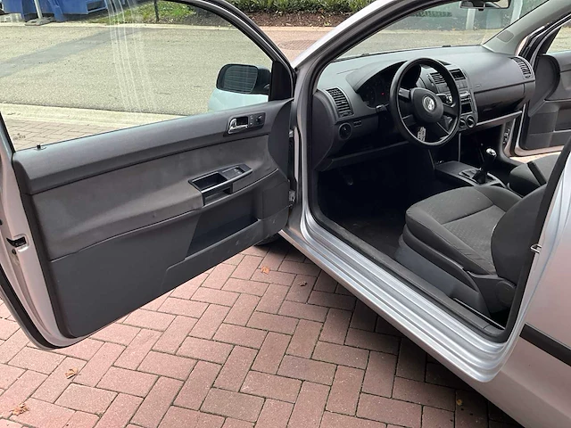 2003 volkswagen polo 1.2 benzine - afbeelding 10 van  34