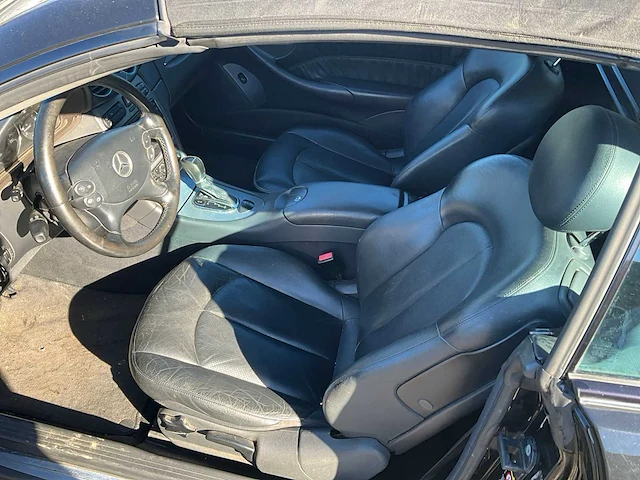 2004 - mercedes-benz clk200 - personenauto - afbeelding 14 van  32