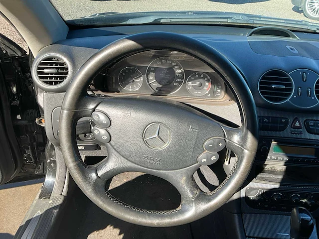 2004 - mercedes-benz clk200 - personenauto - afbeelding 16 van  32
