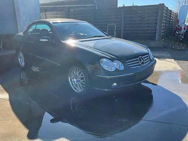 2004 - mercedes-benz clk200 - personenauto - afbeelding 23 van  32