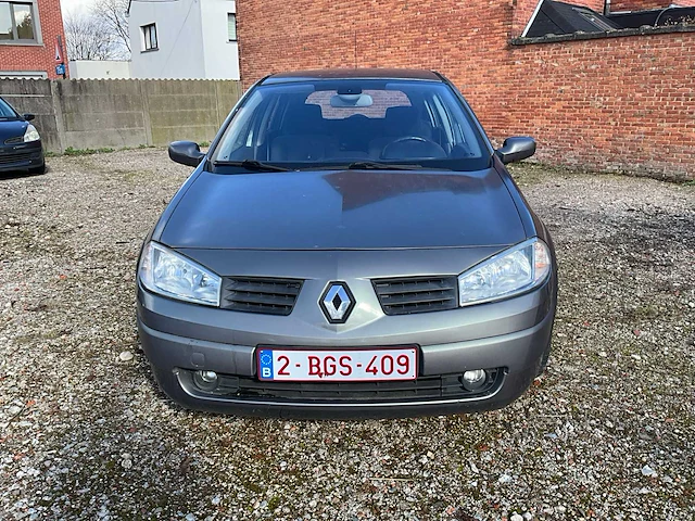 2004 - renault megane - personenauto - afbeelding 12 van  31