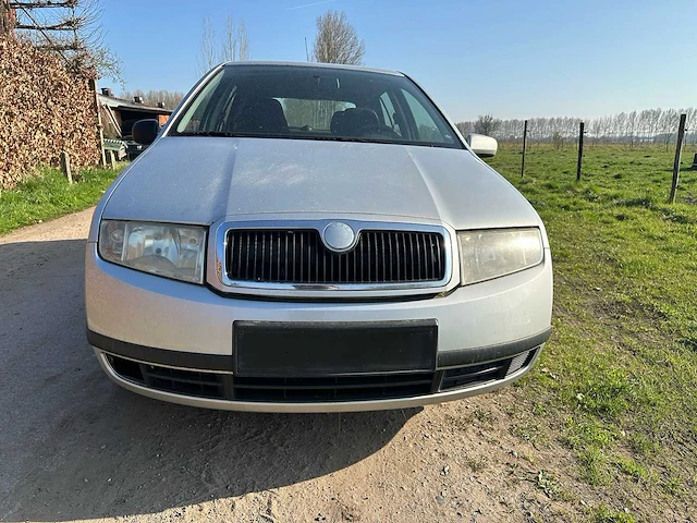 2004 - skoda fabia - personenauto - afbeelding 12 van  26