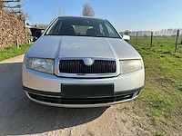 2004 - skoda fabia - personenauto - afbeelding 12 van  26