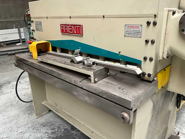 2004 arienti 1250 x 2.5 c.m. plaatschaarmachine - afbeelding 3 van  19