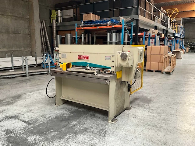 2004 arienti 1250 x 2.5 c.m. plaatschaarmachine - afbeelding 12 van  19