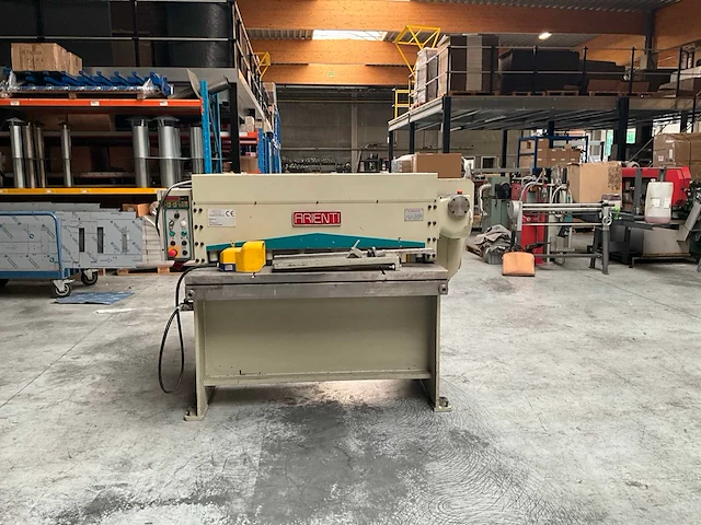 2004 arienti 1250 x 2.5 c.m. plaatschaarmachine - afbeelding 13 van  19