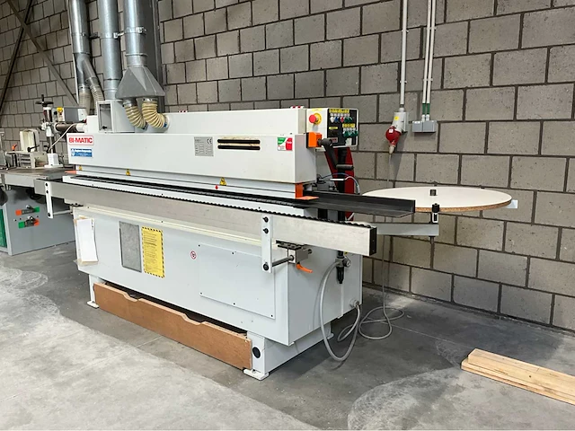2004 bi-matic s.r.l. 42ch kantenaanlijmmachine - afbeelding 1 van  12