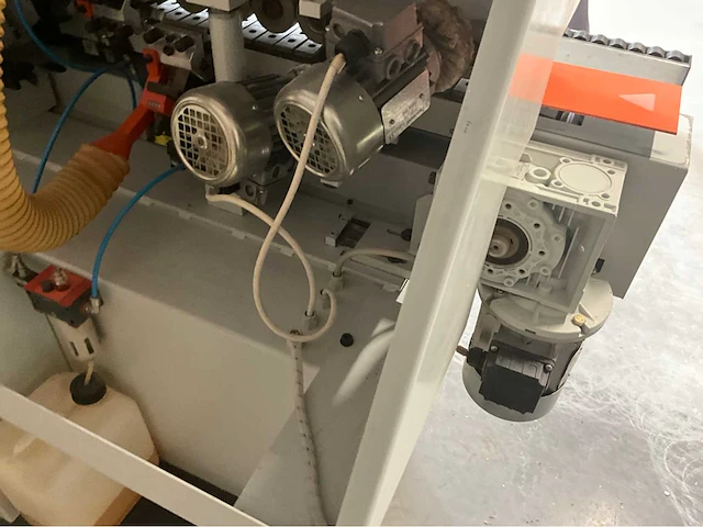 2004 bi-matic s.r.l. 42ch kantenaanlijmmachine - afbeelding 9 van  12
