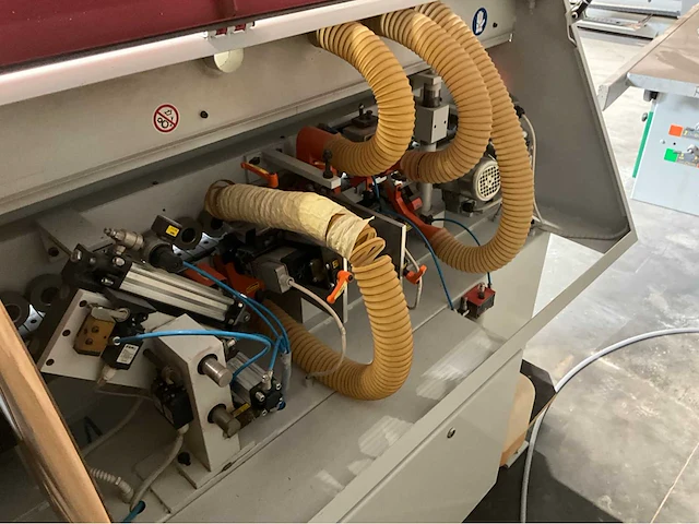 2004 bi-matic s.r.l. 42ch kantenaanlijmmachine - afbeelding 12 van  12