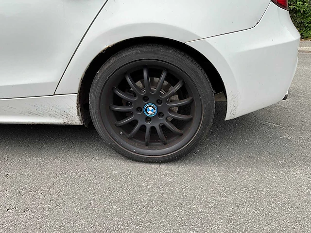 2004 bmw 116i - personenauto - afbeelding 15 van  51