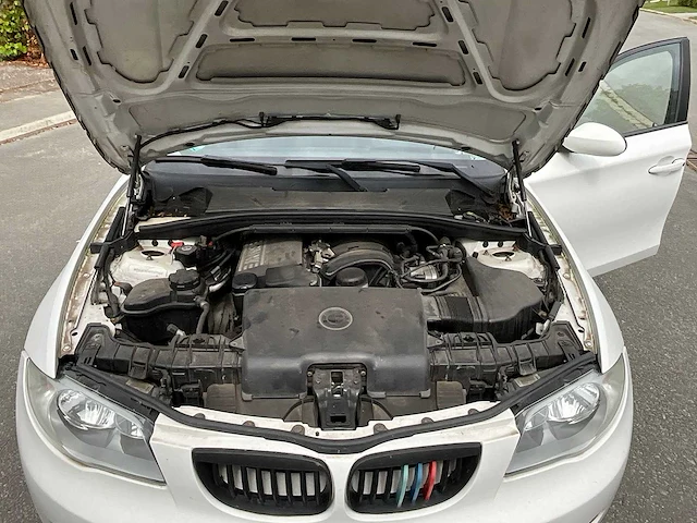 2004 bmw 116i - personenauto - afbeelding 16 van  51
