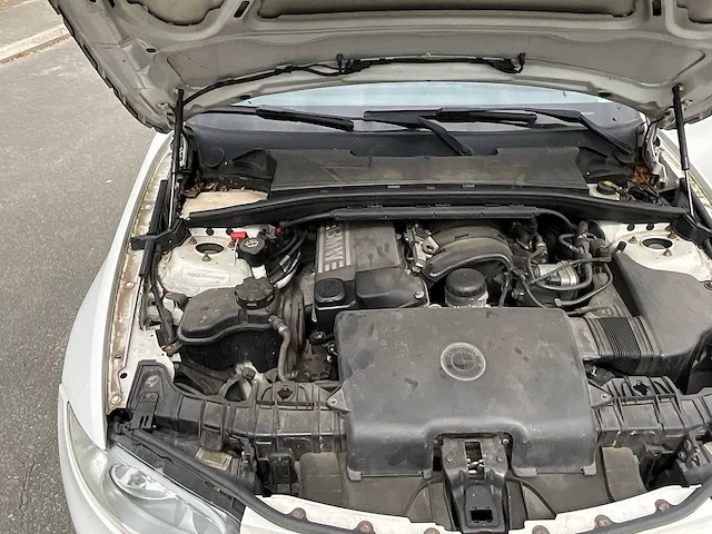 2004 bmw 116i - personenauto - afbeelding 17 van  51
