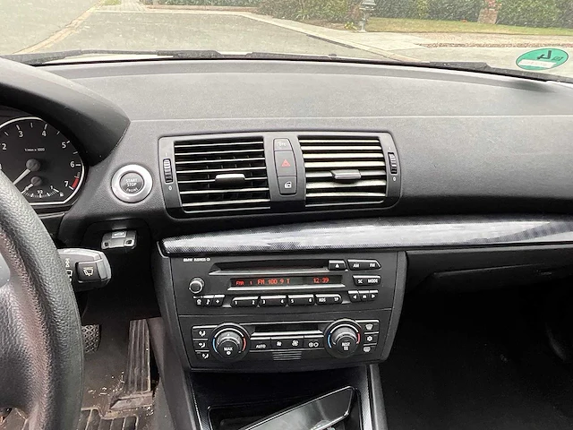 2004 bmw 116i - personenauto - afbeelding 28 van  51