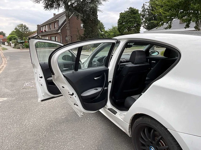 2004 bmw 116i - personenauto - afbeelding 33 van  51