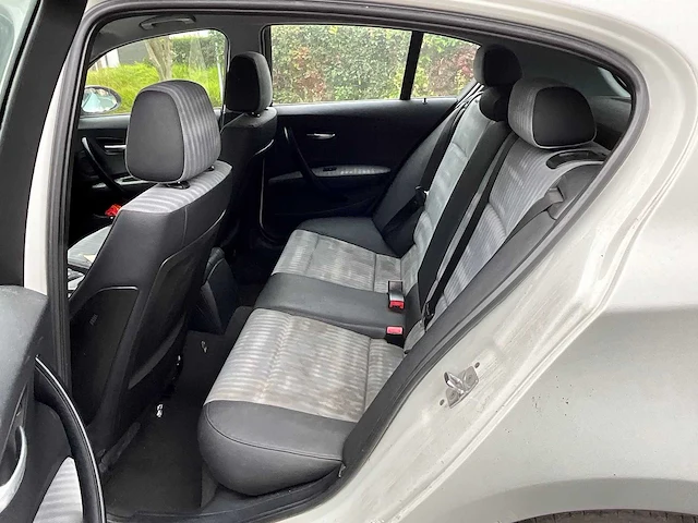 2004 bmw 116i - personenauto - afbeelding 35 van  51