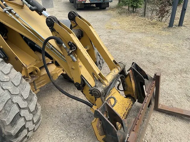 2004 caterpillar 906 shovel - afbeelding 29 van  29