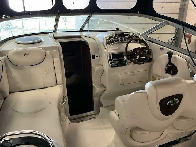 2004 crownline 250 cr speedboot op trailer - afbeelding 4 van  42