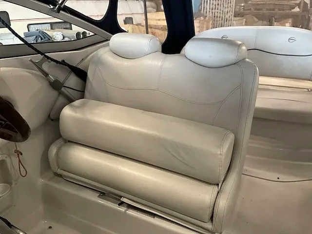 2004 crownline 250 cr speedboot op trailer - afbeelding 8 van  42