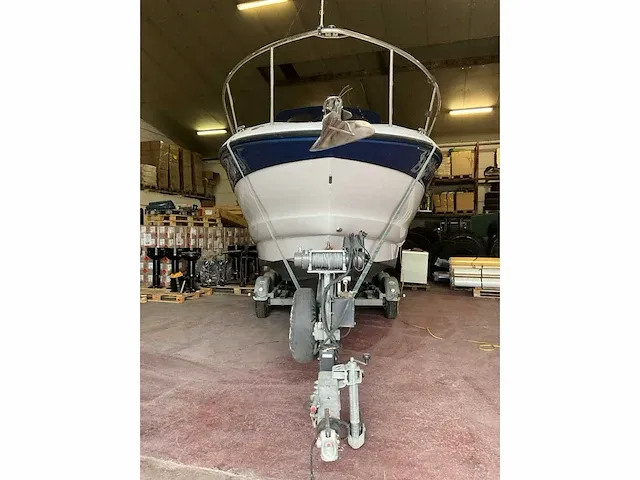 2004 crownline 250 cr speedboot op trailer - afbeelding 12 van  42