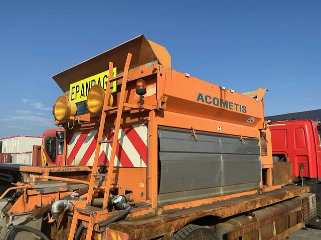 2004 daf 75.360 vrachtwagen met sneeuwruimer en zoutstrooier - afbeelding 16 van  37