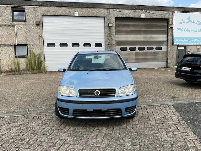 2004 fiat punto personenauto - afbeelding 23 van  39