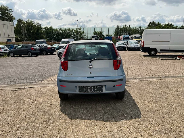 2004 fiat punto personenauto - afbeelding 37 van  39