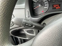 2004 fiat punto personenauto - afbeelding 9 van  34