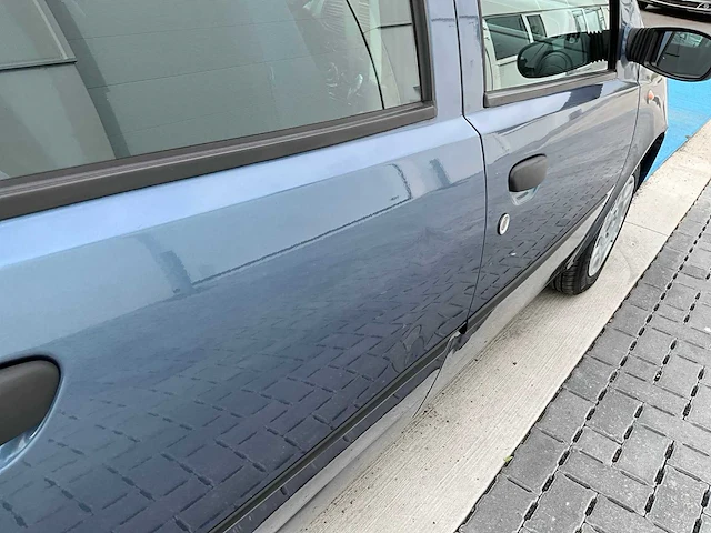 2004 fiat punto personenauto - afbeelding 19 van  34