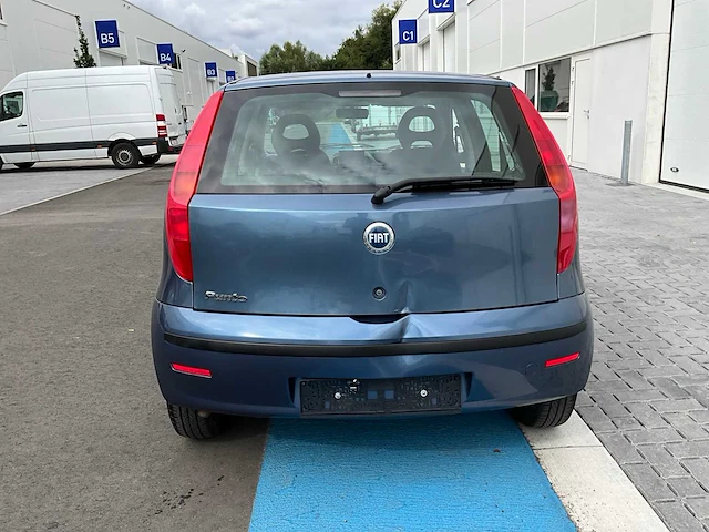 2004 fiat punto personenauto - afbeelding 29 van  34