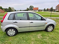 2004 ford fiesta personenauto - afbeelding 14 van  19